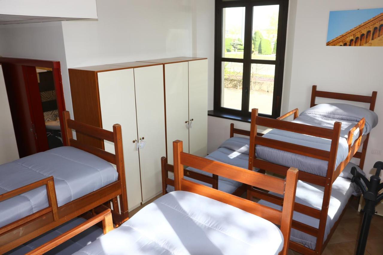 Student'S Hostel Parma Luaran gambar