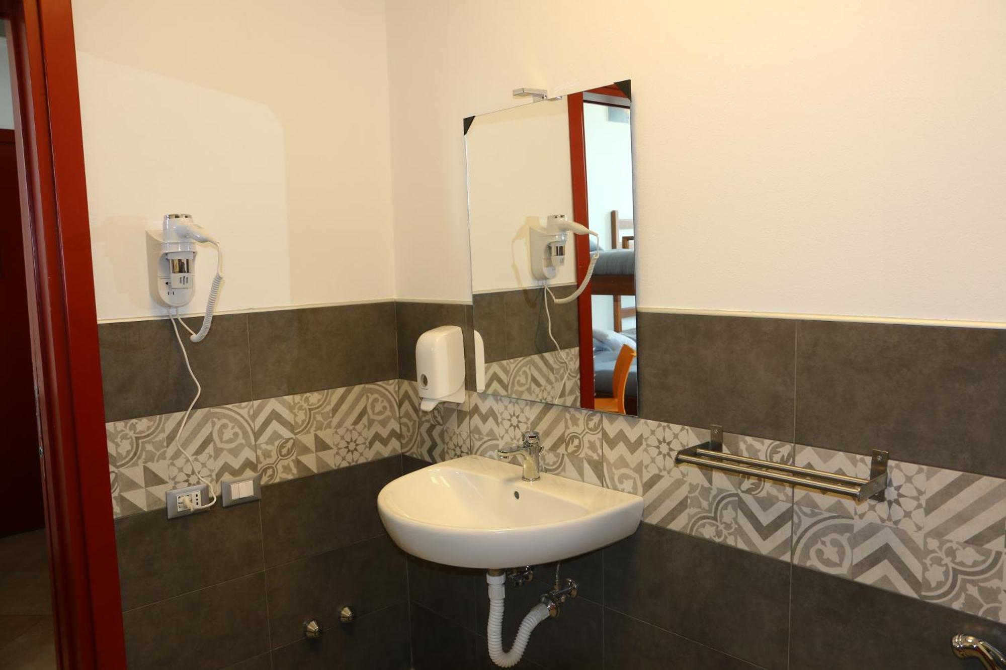 Student'S Hostel Parma Luaran gambar